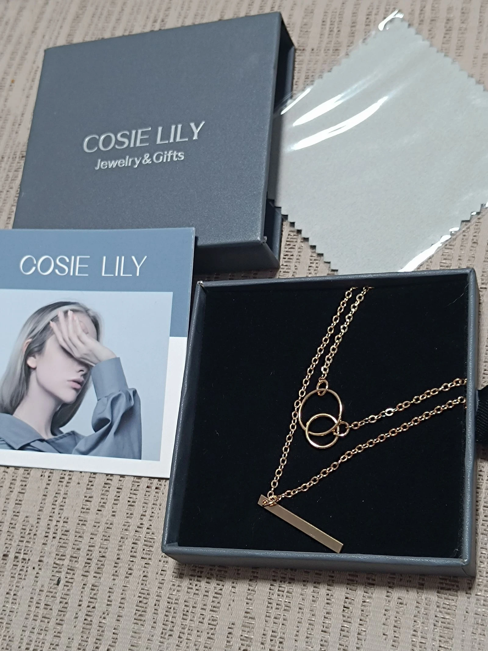 Collier double doré 🤎 neuf